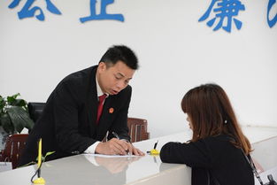今天我當(dāng)班 訴訟服務(wù)中心的咨詢、立案與調(diào)解紀(jì)實(shí)
